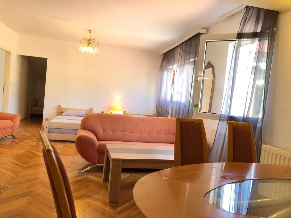 Old House Old Town Hostel Sarajevo Ngoại thất bức ảnh