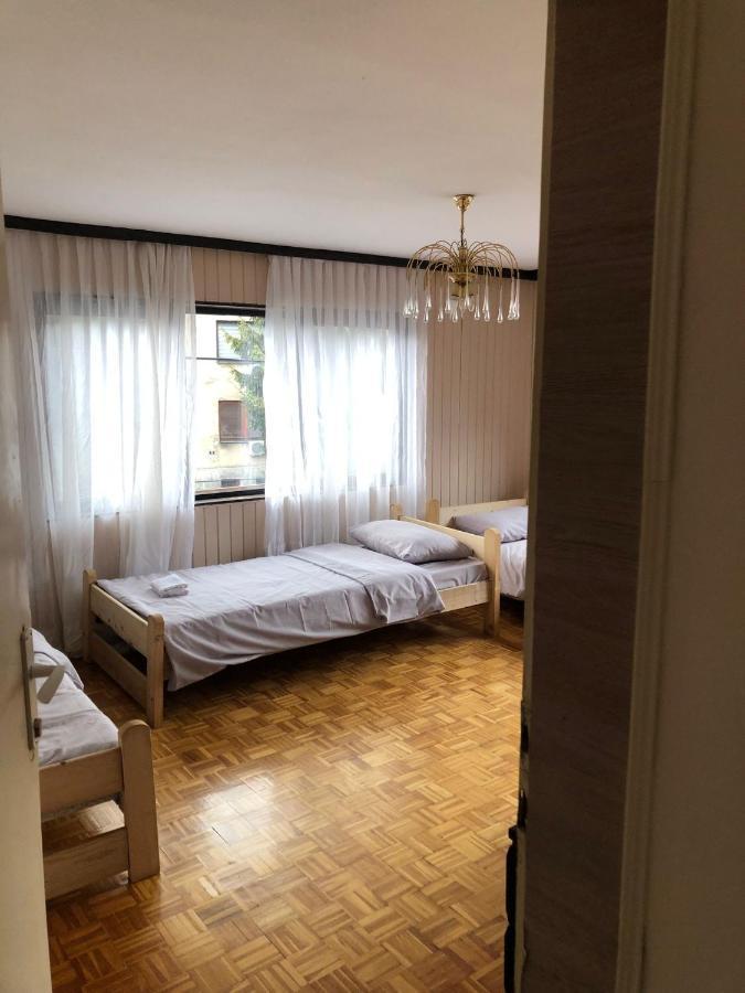 Old House Old Town Hostel Sarajevo Ngoại thất bức ảnh